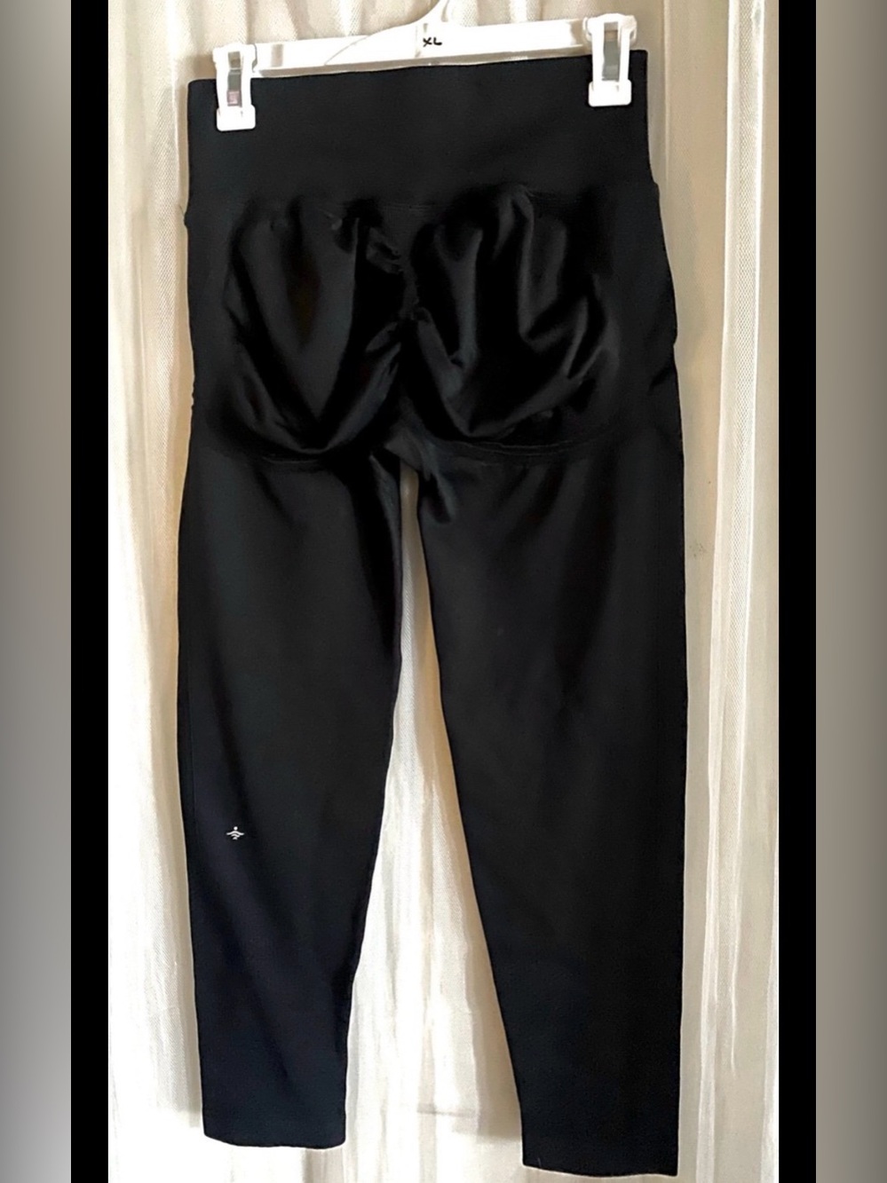 NWOT Halara High-Waisted Seamless Butt Lifting Leggings - Black (Size XL)